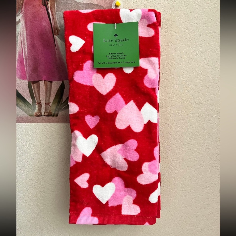 Kate Spade Valentine’s Heart Design Kitchen Towel Set of 2 NWT